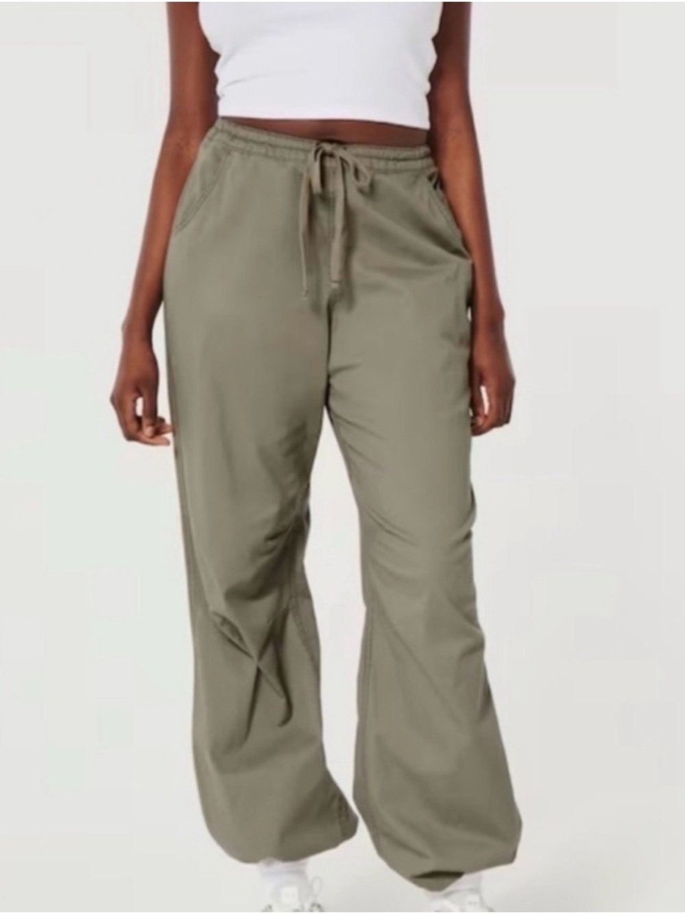 Hollister adjustable rise baggy pants like new!